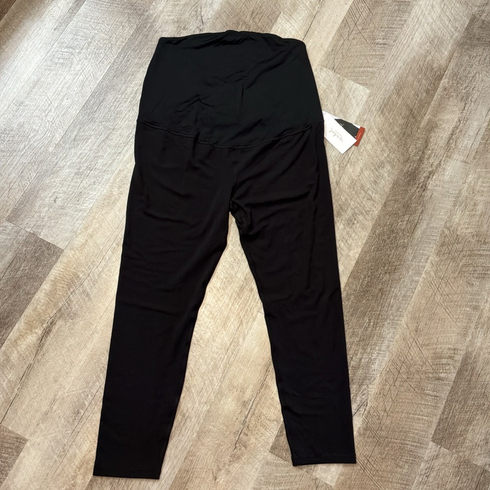 NWT Isabel Maternity Active Leggings Black Over The Belly Size L